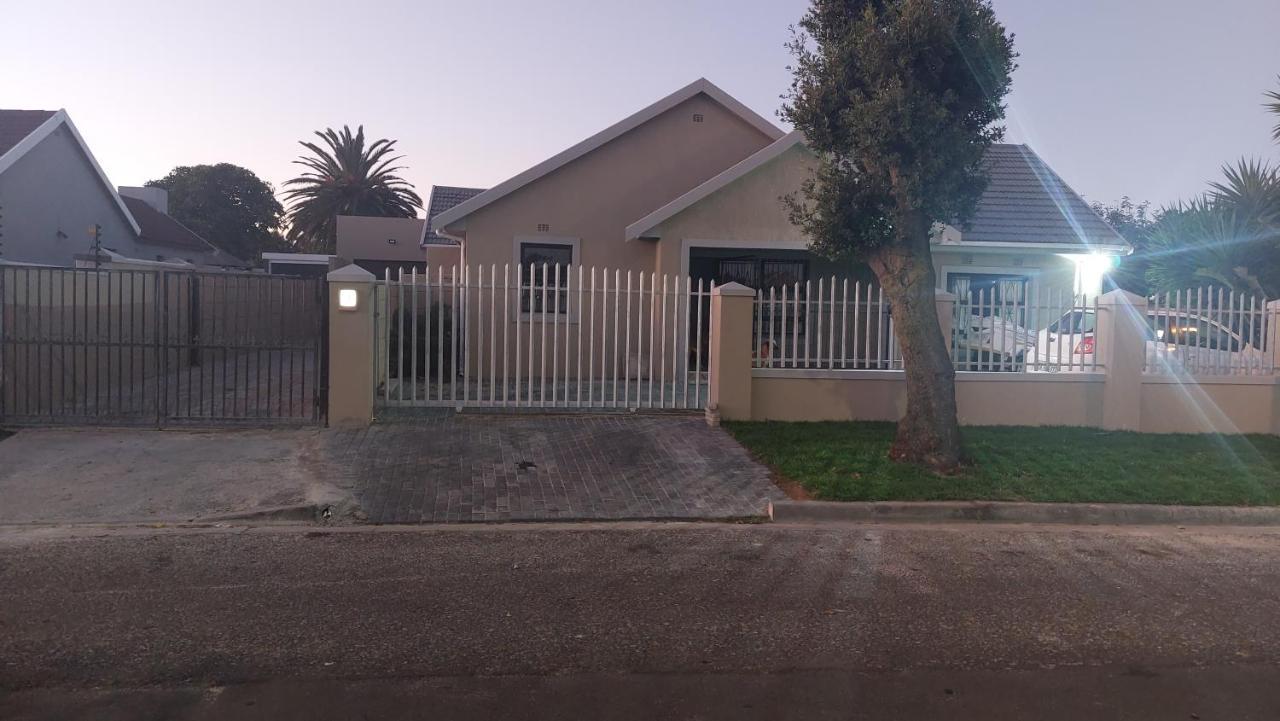 Finca Guest House Cape Town Exterior photo